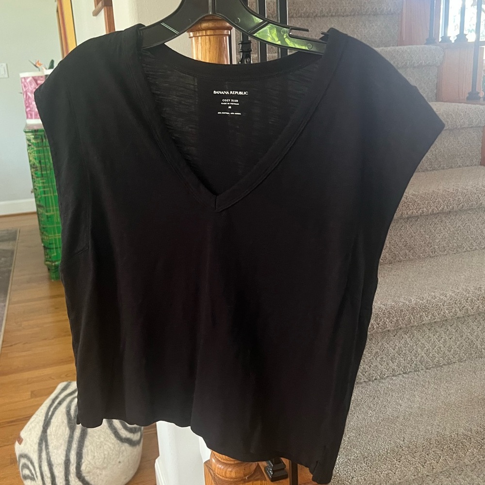 Banana Republic Black Women's Tee